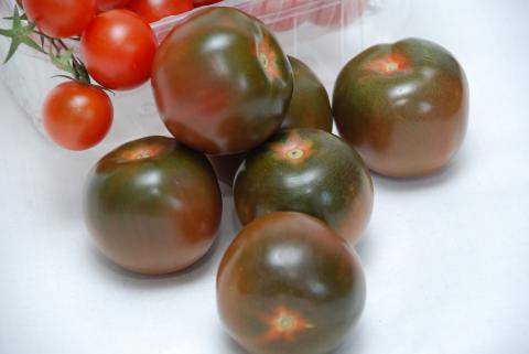 Характеристика черноплодных помидоров сорта кумато