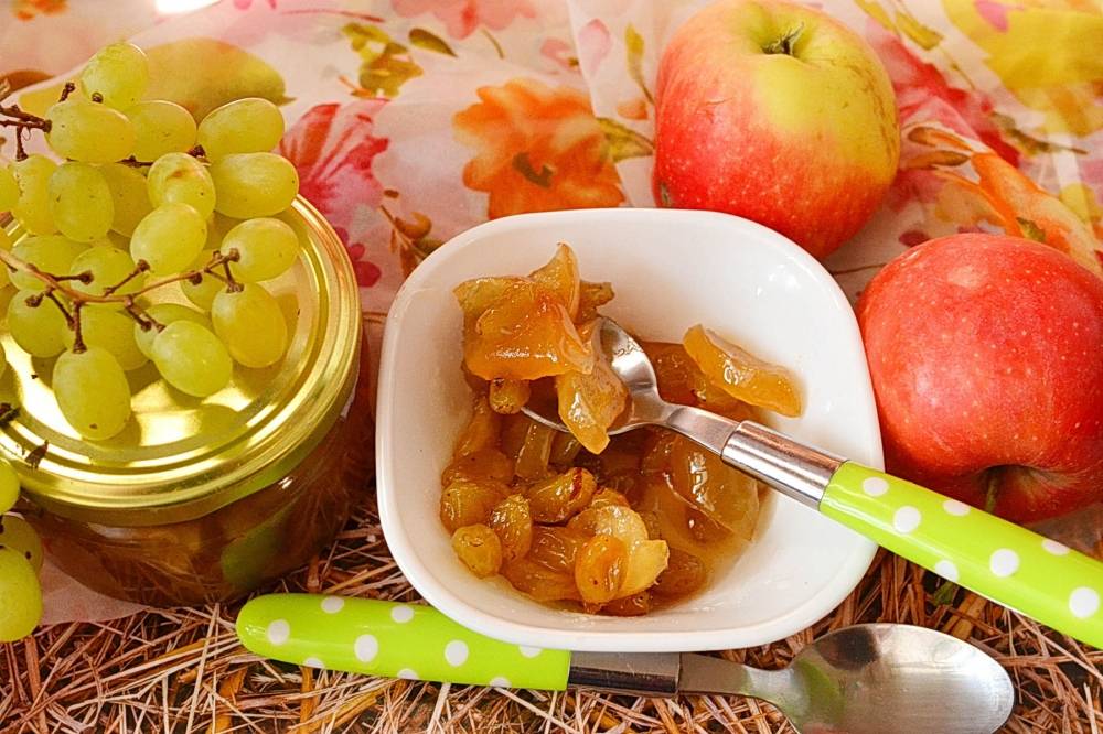 Яблочное варенье с орехами: пошаговый рецепт приготовления, правила хранения