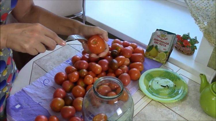 Почему трескаются помидоры на грядках, и как решить эту проблему - мой город