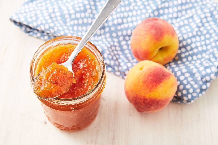 Простые рецепты, как правильно приготовить персиковое варенье без косточек