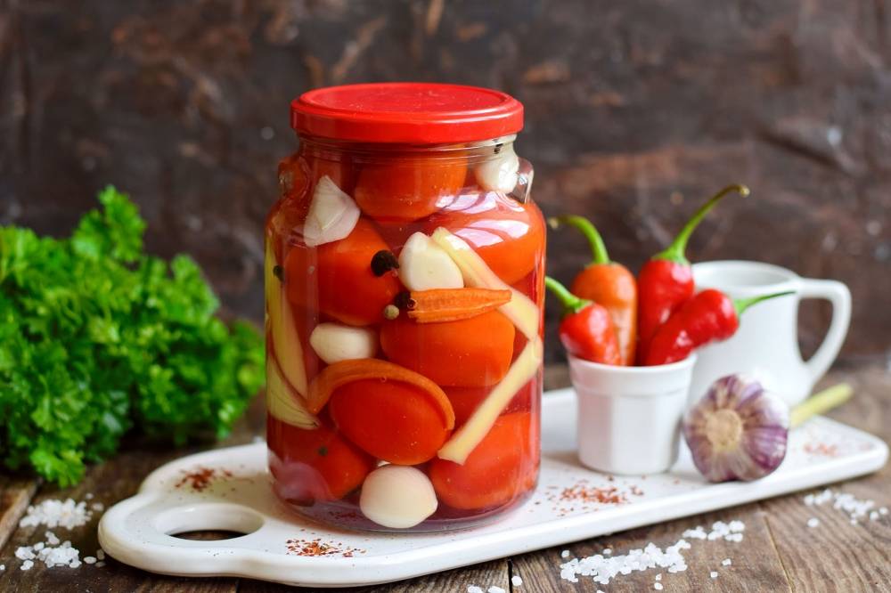 Помидоры с морковной ботвой на зиму - 8 самых вкусных рецептов с пошаговыми фото