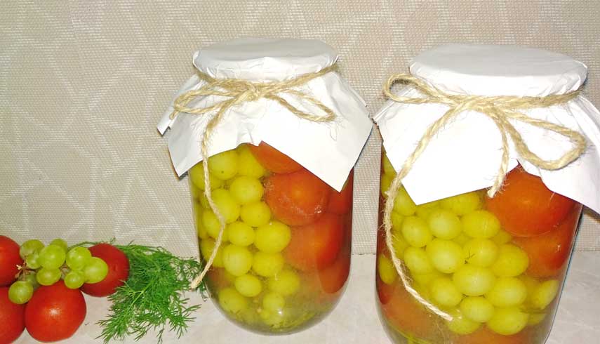 Маринованные помидоры с виноградом на зиму - 1000.menu