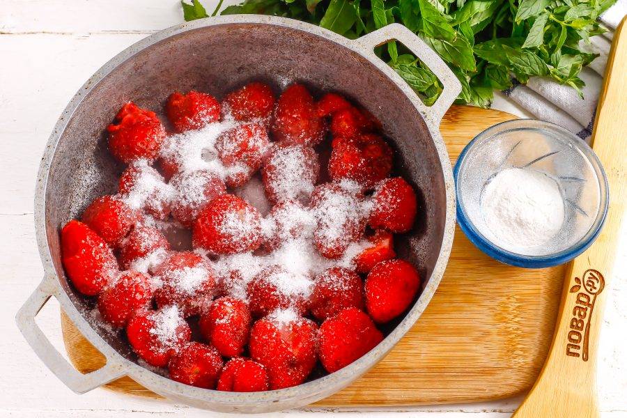 Варенье из клубники на зиму. 10 лучших рецептов приготовления клубничного варенья