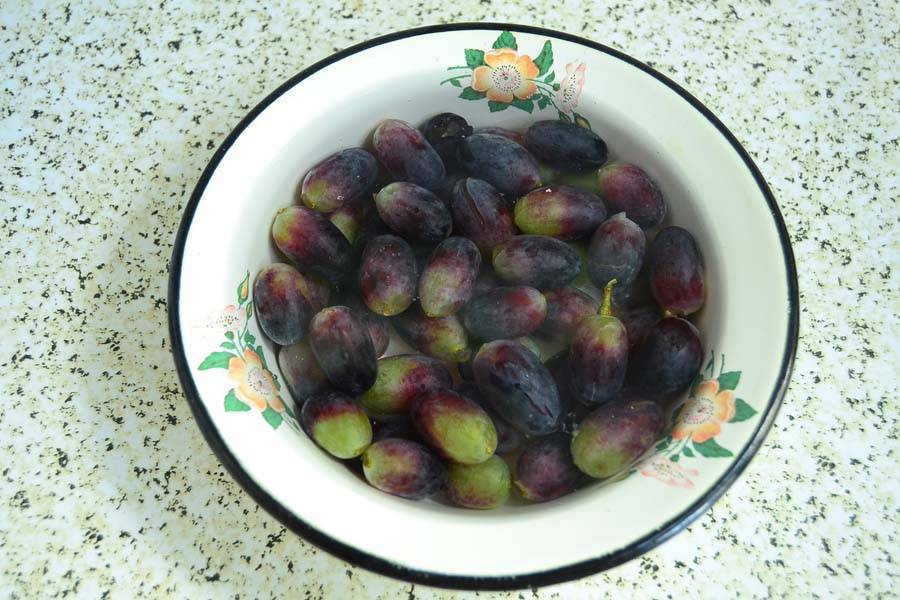 Виноград на зиму: 17 лучших пошаговых рецептов заготовок в домашних условиях