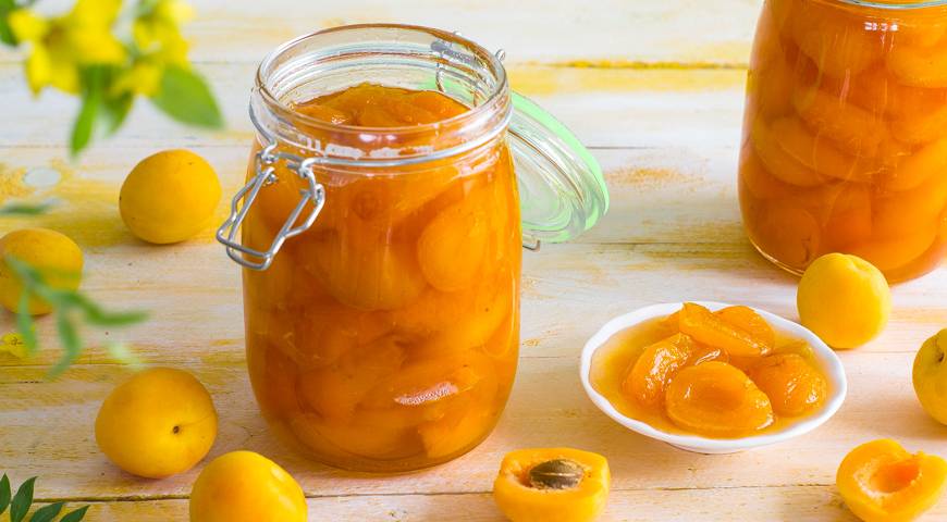 4 лучших рецепта варенья из абрикосов и яблок на зиму