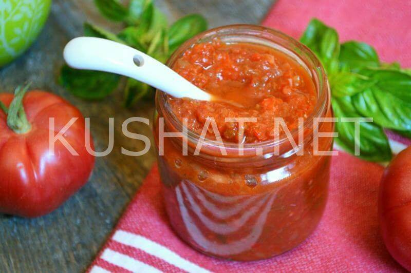Аджика на зиму из помидор и болгарского перца – 6 рецептов пальчики оближешь!