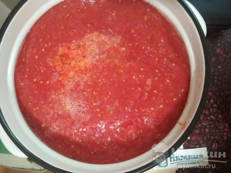 Аджика из помидор и чеснока – классические рецепты самой вкусной домашней аджики