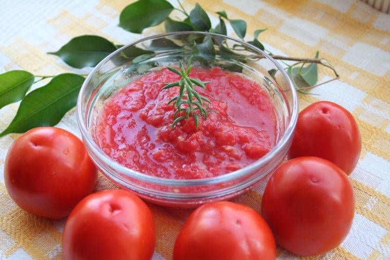 Как сделать соус из помидоров на зиму по пошаговому рецепту с фото
