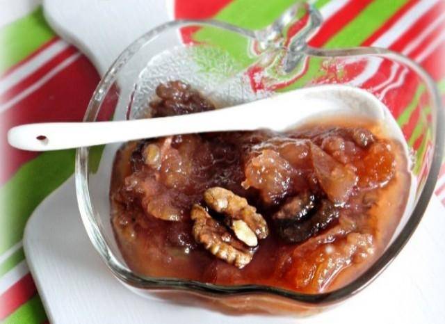 Варенье из яблок с грецкими орехами: подробный рецепт с фото