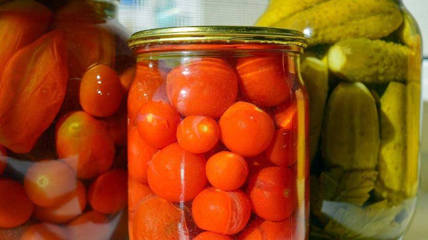 Почему томаты трескаются и как этого избежать: советы агрономов