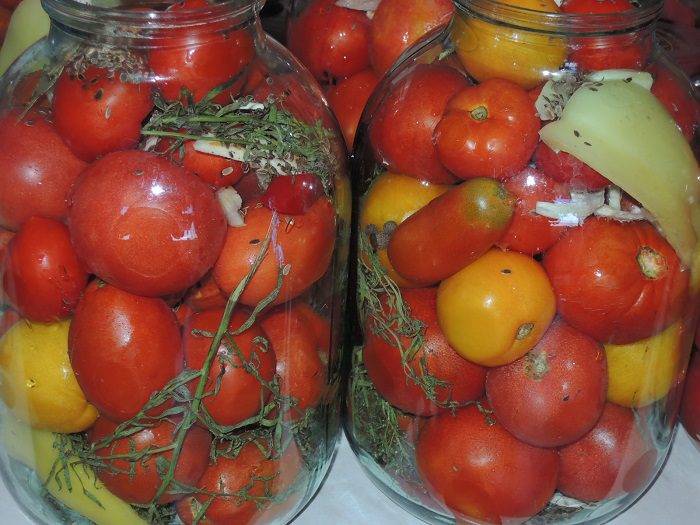 Маринованные зеленые помидоры – 10 рецептов на зиму в банках