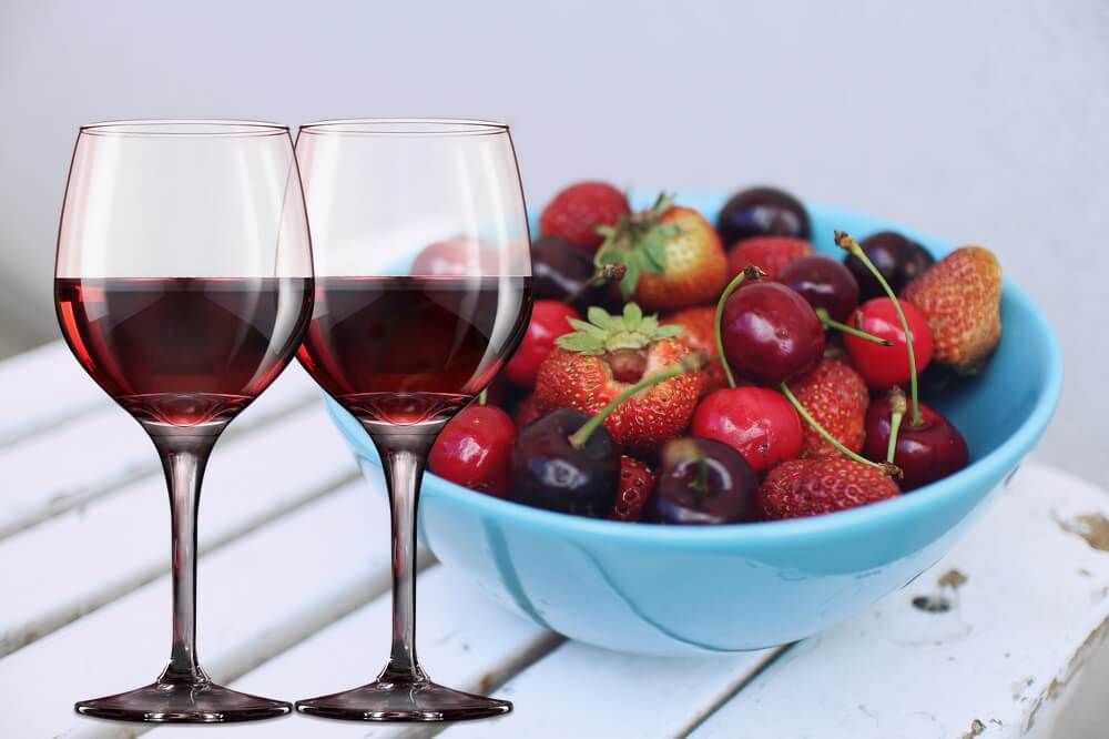 4 лучших рецепта приготовления плодово-ягодного вина в домашних условиях